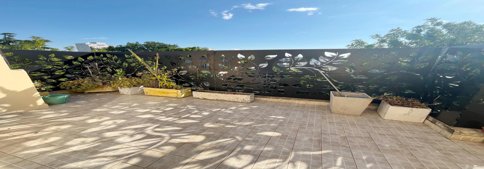 Moderno PH 2 Amb en Duplex con Balcon y Balcon Terraza