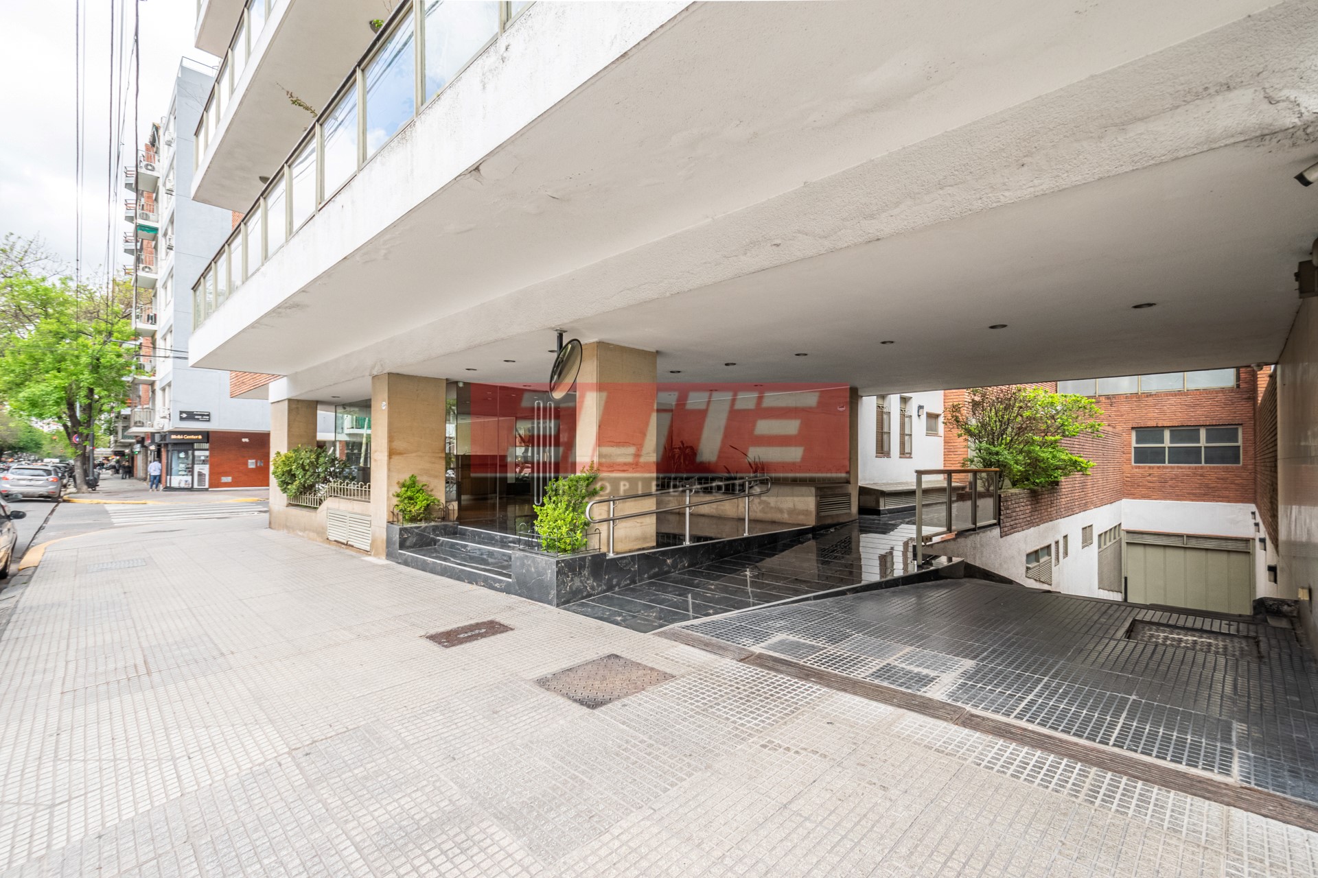 Av. Olazabal 5300-3_Watermarked